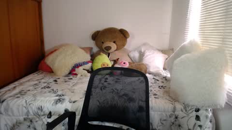 Allie  online show from 12.13.24