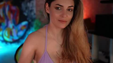 Snapshot of alliesynns chatting on 02.28.25 Allie online show from 02.28.25