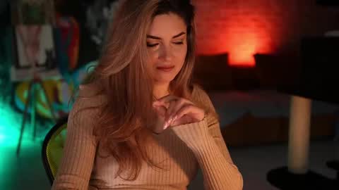 Snapshot of alliesynns chatting on 03.04.25 Allie online show from 03.04.25