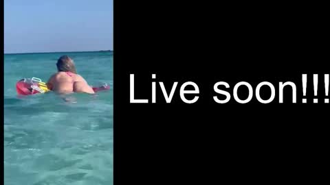 Snapshot of alliesynns chatting on 09.12.25 Allie online show from 09.12.25