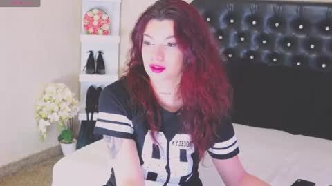 Snapshot of allisonn223 chatting on 06.21.26 Deea online show from 06.21.26