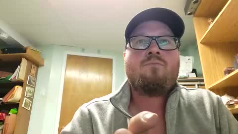 Snapshot of allofuck4 chatting on 11.17.25 allofuck4 online show from 11.17.25