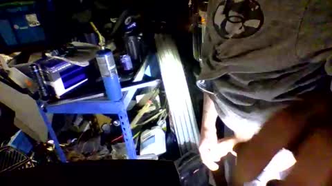 allwolf0323 online show from 12.17.25