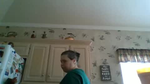 Snapshot of ally12334 chatting on 10.27.25 ally12334 online show from 10.27.25