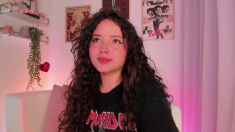 Snapshot of ally_belle chatting on 03.30.26 Ally Belle online show from 03.30.26