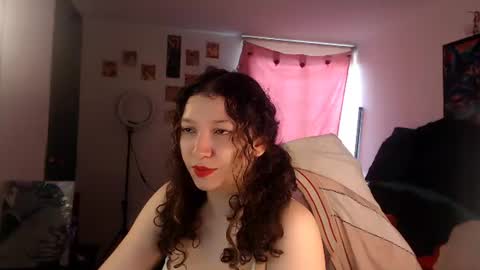 Snapshot of ally_donfort chatting on 07.11.26 Ally online show from 07.11.26