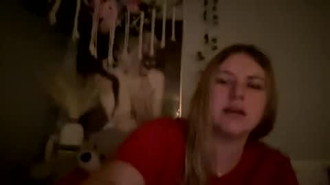 Snapshot of allyanalangel chatting on 02.10.25 allyanalangel online show from 02.10.25