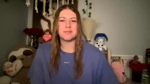 Snapshot of allyanalangel chatting on 02.16.25 allyanalangel online show from 02.16.25