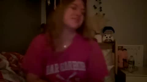 Snapshot of allyanalangel chatting on 02.19.25 allyanalangel online show from 02.19.25