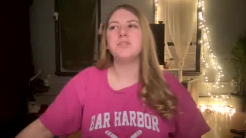 Snapshot of allyanalangel chatting on 02.20.25 allyanalangel online show from 02.20.25