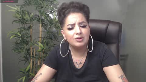         online show from 01.23.25