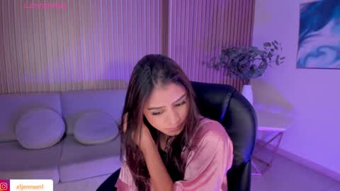 Alisson online show from 01.25.25