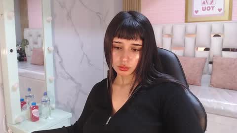 Allysa  online show from 09.22.25