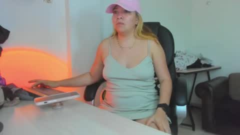 ALMA FENIX  online show from 04.02.26