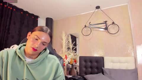 Santy online show from 02.06.26