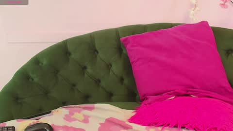 Snapshot of almendraevans chatting on 01.13.25 ALMENDRAEVANS online show from 01.13.25