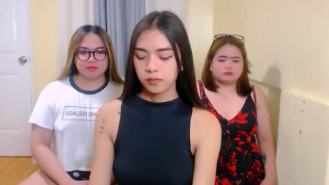 Almira online show from 03.25.26