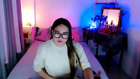 Almira online show from 06.30.26