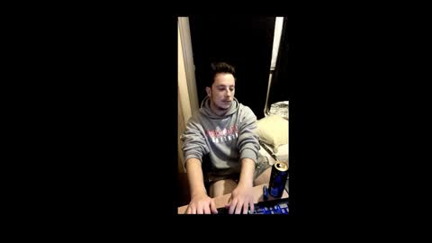 Snapshot of alolanmonke chatting on 10.11.25 alolanmonke online show from 10.11.25