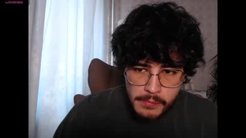 Snapshot of alone_at_homee chatting on 03.24.26 Alan online show from 03.24.26