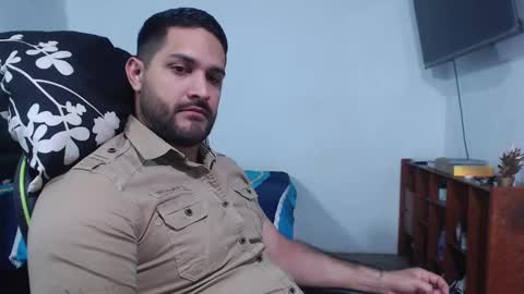 Snapshot of alonxoo chatting on 09.18.25 alonxoo online show from 09.18.25