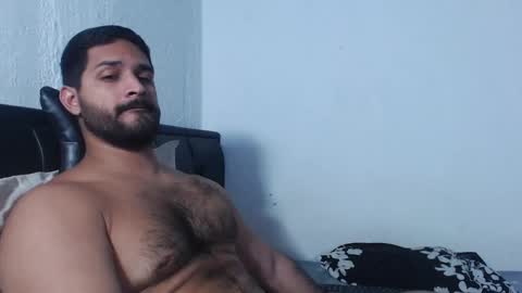 Snapshot of alonxoo chatting on 10.29.25 alonxoo online show from 10.29.25