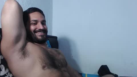 Snapshot of alonxoo chatting on 11.30.25 alonxoo online show from 11.30.25