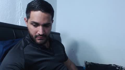 Snapshot of alonxoo chatting on 12.13.25 alonxoo online show from 12.13.25