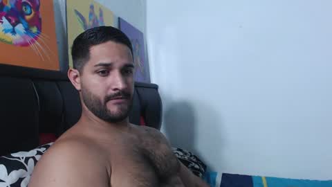 Snapshot of alonxoo chatting on 06.20.26 alonxoo online show from 06.20.26