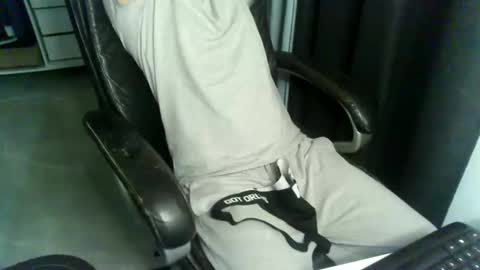 Snapshot of alpha6998 chatting on 10.07.25 alpha6998 online show from 10.07.25