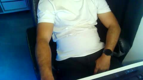 Snapshot of alpha6998 chatting on 10.18.25 alpha6998 online show from 10.18.25