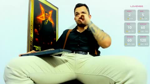 Snapshot of alpha_paganni chatting on 05.19.26 alpha paganni online show from 05.19.26