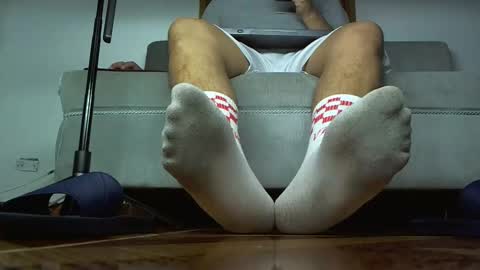 Snapshot of alphacashmaster8 chatting on 05.08.26 MASTER FINDOM DRAIN... online show from 05.08.26