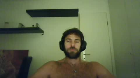 alphah_hunk online show from 10.21.25
