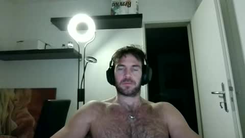 alphah_hunk online show from 11.22.25