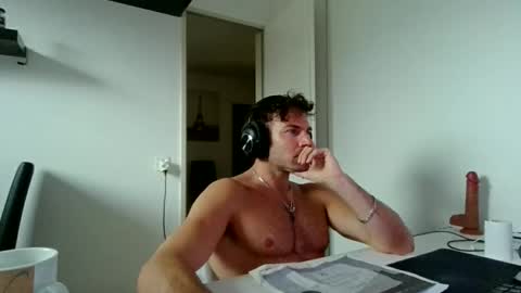alphah_hunk online show from 04.01.26