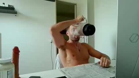 Snapshot of alphah_hunk chatting on 05.30.26 alphah_hunk online show from 05.30.26