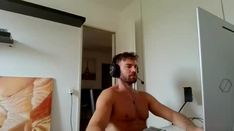 Snapshot of alphah_hunk chatting on 07.19.26 alphah_hunk online show from 07.19.26