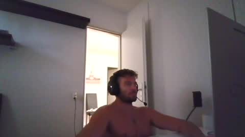 Snapshot of alphah_hunk chatting on 07.20.26 alphah_hunk online show from 07.20.26
