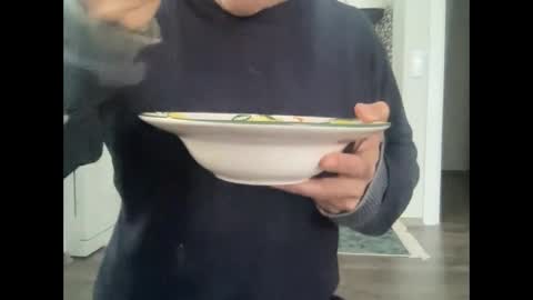 Snapshot of alphandre chatting on 01.21.25 AlphAndre online show from 01.21.25