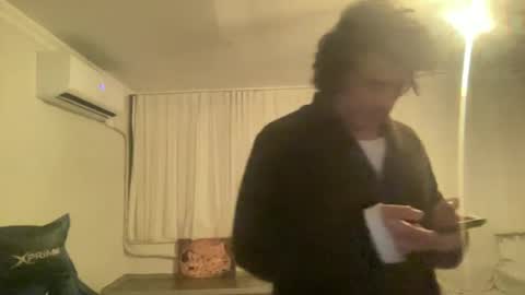 Snapshot of alphandre chatting on 01.22.25 AlphAndre online show from 01.22.25