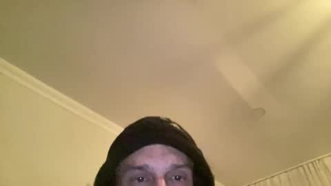 Snapshot of alphandre chatting on 01.25.25 AlphAndre online show from 01.25.25