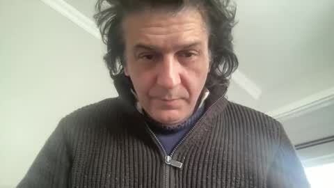 Snapshot of alphandre chatting on 02.10.25 AlphAndre online show from 02.10.25