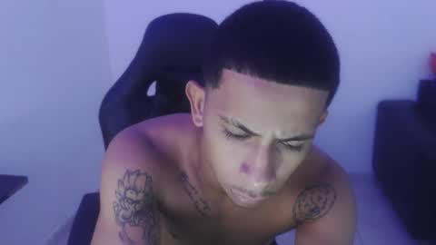 Snapshot of alphas_latins chatting on 03.03.26 alphas_latins online show from 03.03.26