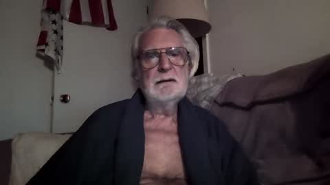 AlphaUniform online show from 01.12.25