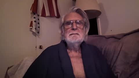 AlphaUniform online show from 01.17.25