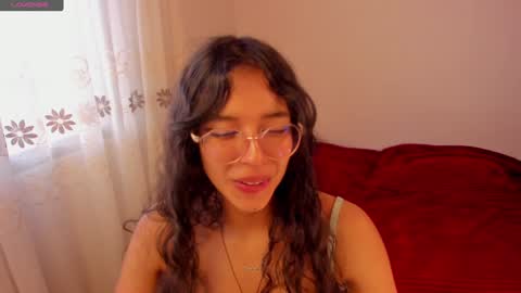 Snapshot of aluna_0310 chatting on 12.04.24 . . online show from 12.04.24