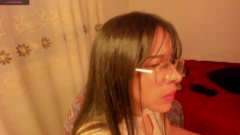 Snapshot of aluna_0310 chatting on 12.28.24 . . online show from 12.28.24