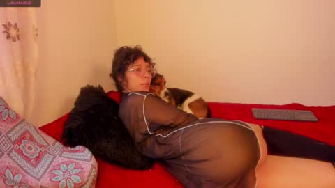 Snapshot of aluna_0310 chatting on 01.03.25 . . online show from 01.03.25