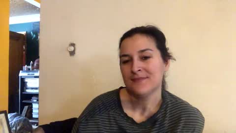 Snapshot of alvie_bones chatting on 02.03.25 Alvie online show from 02.03.25